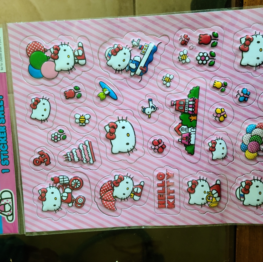 Hello Kitty Collectible Items
